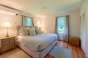 4 bedrooms, desk, WiFi - 1812 House, 2 Stays, 1 home (Manchester)