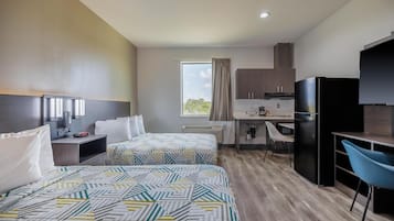 Strykejern/-brett og sengetøy