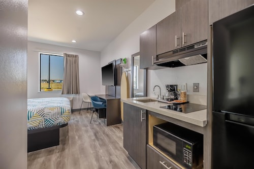 Studio 6 – Giddings, Tx