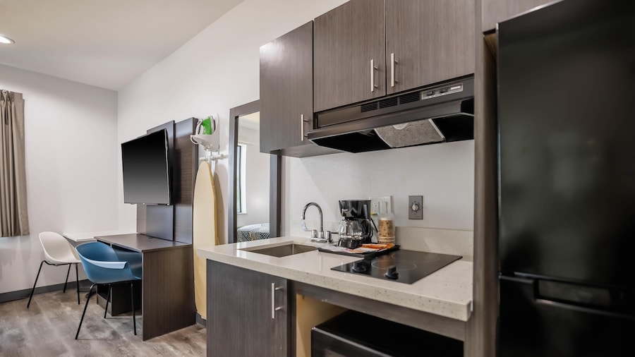 Studio 6 – Giddings, Tx