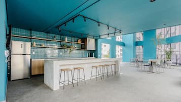 Apartamento básico | Restaurante al aire libre