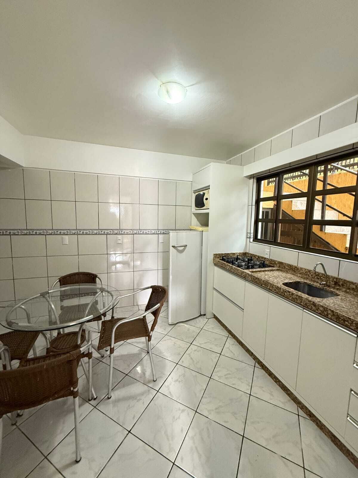 Fridge, microwave, stovetop, blender