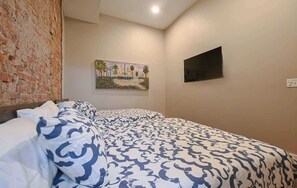 7 chambres, bureau, fer et planche à repasser, Wi-Fi