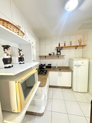 Fridge, microwave, stovetop, toaster