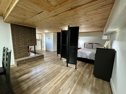 Unique Loft in town of Summit