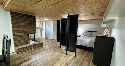 Unique Loft in town of Summit