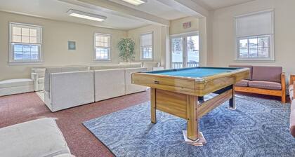 Spacious Cabin - Mountain Lodge on 35 Acres