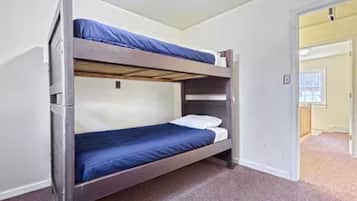 10 Schlafzimmer, Internetzugang, Bettwäsche