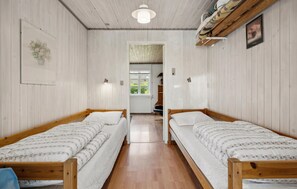 2 bedrooms, free WiFi