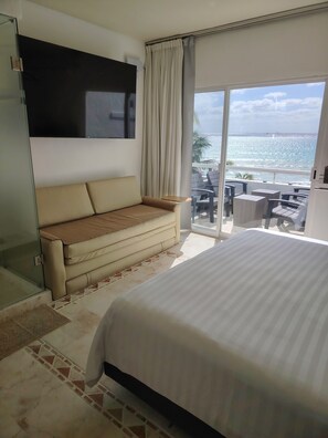 In-room safe, blackout drapes, iron/ironing board, free WiFi