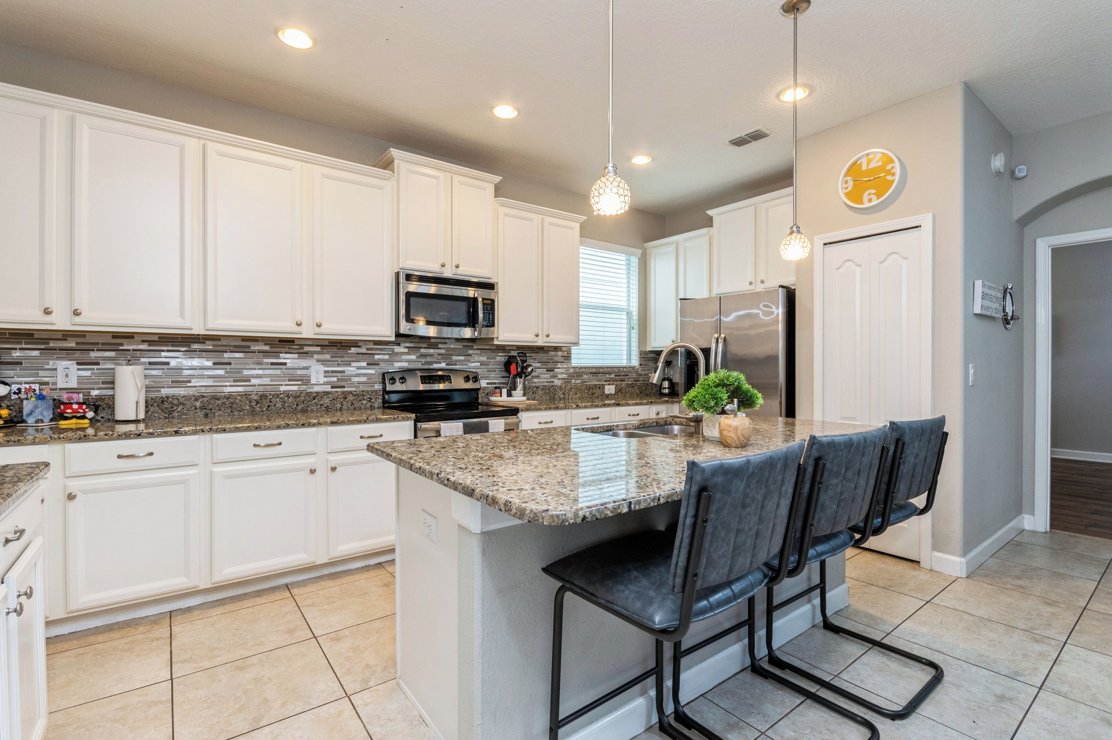 Microwave, oven, stovetop, dishwasher