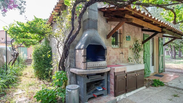 Unclassified image, 1 of 15, button - Beautiful home in Le Muy with WiFi (Le Muy)