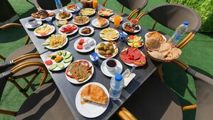 Desayuno buffet incluido todos los días