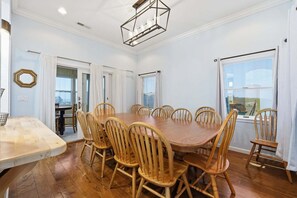 Dining - 1397 - Sunshine Stars, a 5-bed, 4.5-bath Corolla home ideal for family getaways. (Corolla)