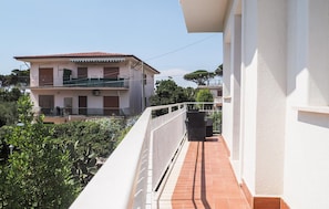 Property grounds - Awesome apartment in Capaccio Paestum with WiFi (Capaccio Paestum)
