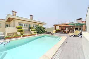 Pool - Casa Ar-Belo by House and People  (Carapeços)