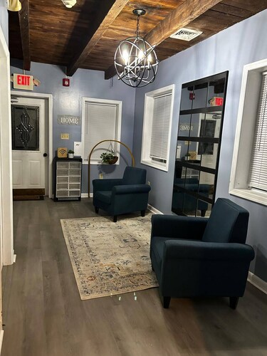 Streamside Haven at 70 Acres Valley Retreat