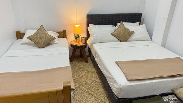 1 habitación, acceso a internet y ropa de cama