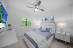4 Schlafzimmer, Schreibtisch, Bügeleisen/Bügelbrett, kostenloses WLAN