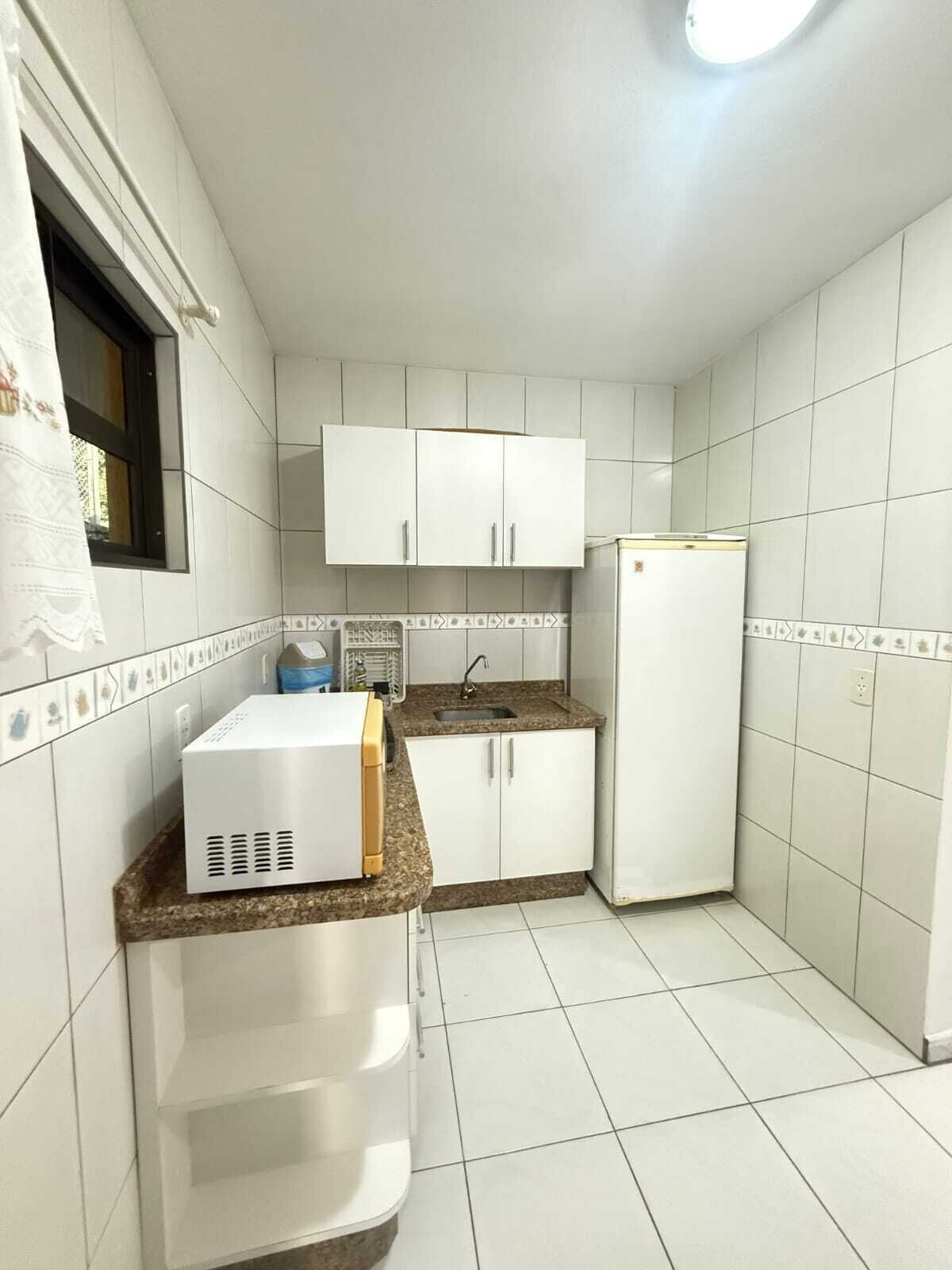 Fridge, microwave, stovetop, blender