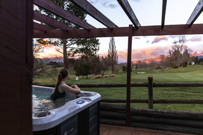 Alpine Springs Motel | Hot Tub | Unit 2