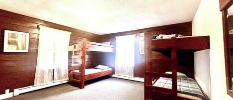 9 chambres, Wi-Fi, draps fournis