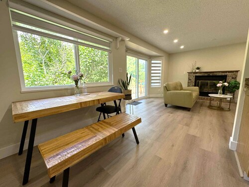 Fabulous 1-bedroom in Surrey, British Columbia, Canada