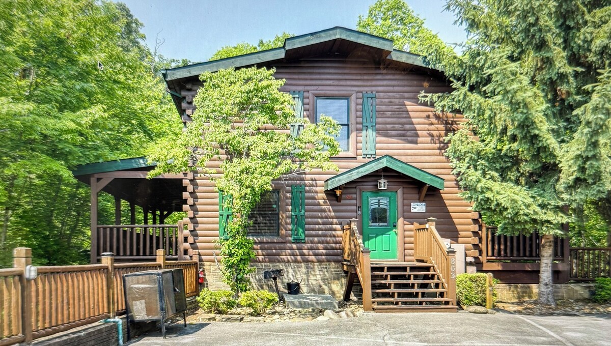 Photo 64 of Spacious cozy ideal 6 guests max 8-10 Hot tub,Game Room & AC-5 min to Gatlinburg