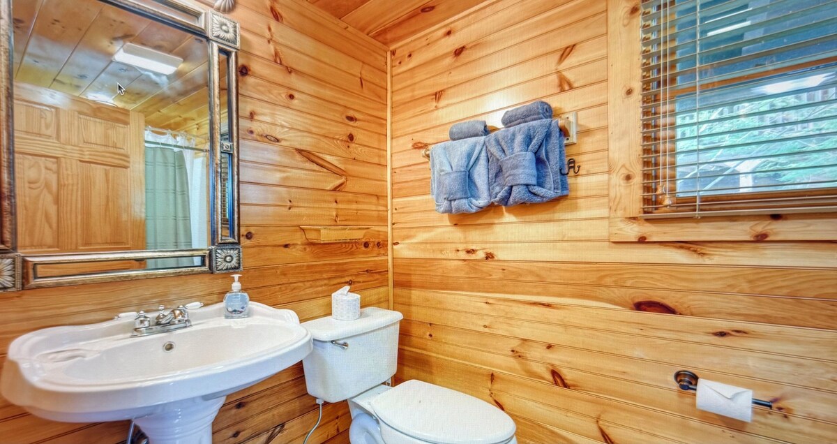 Photo 93 of Spacious cozy ideal 6 guests max 8-10 Hot tub,Game Room & AC-5 min to Gatlinburg
