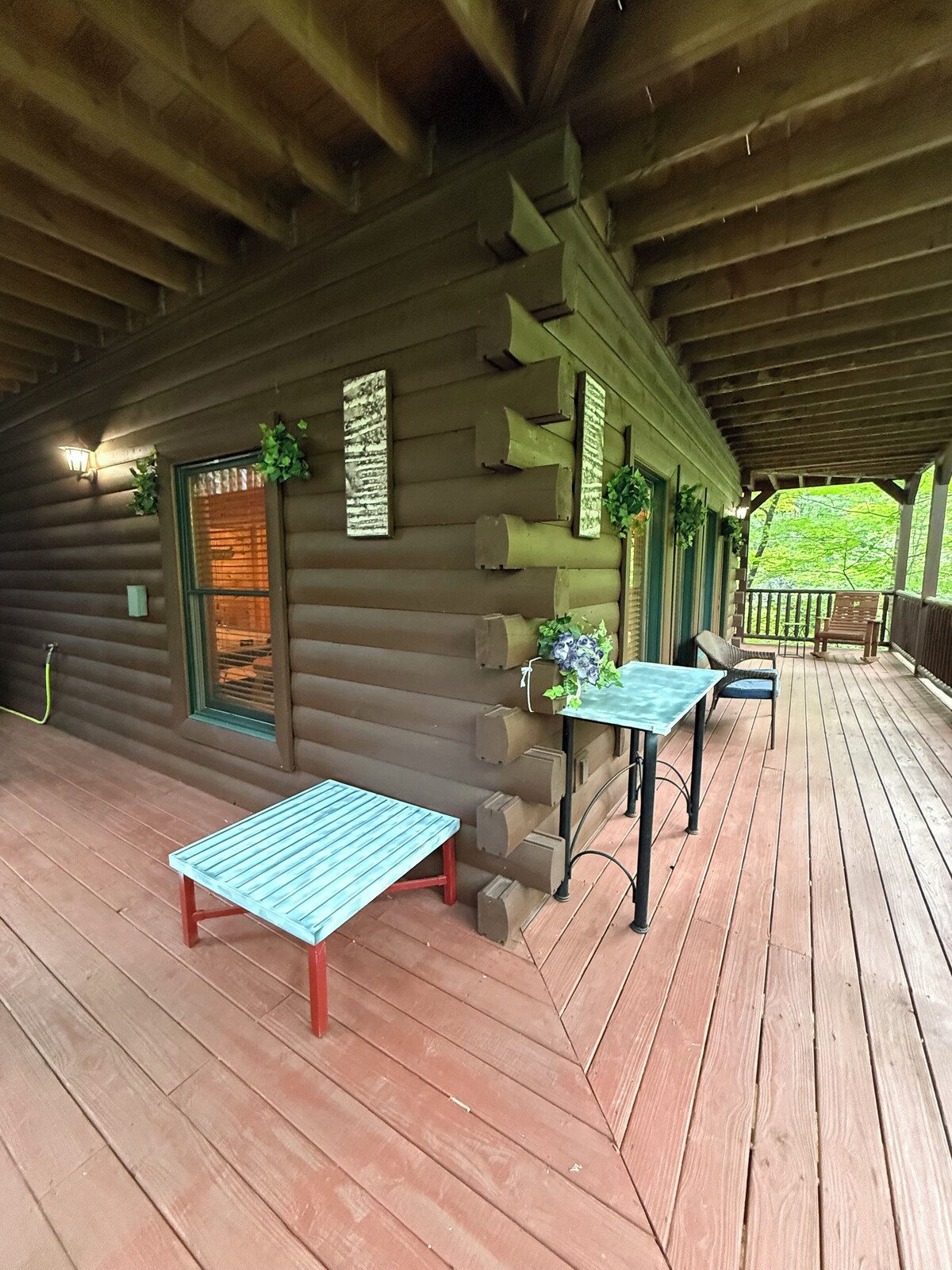 Photo 110 of Spacious cozy ideal 6 guests max 8-10 Hot tub,Game Room & AC-5 min to Gatlinburg