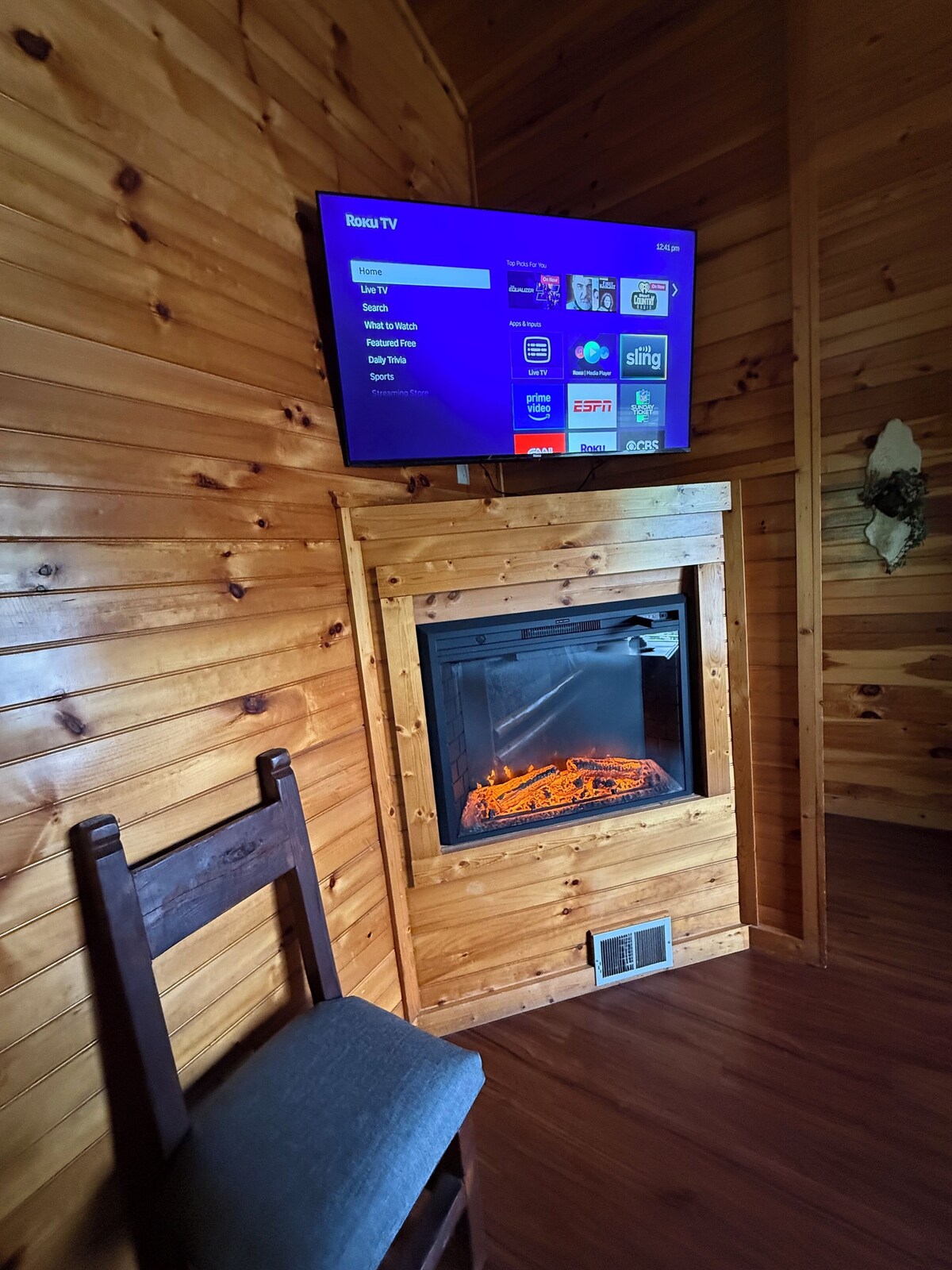 Photo 87 of Spacious cozy ideal 6 guests max 8-10 Hot tub,Game Room & AC-5 min to Gatlinburg