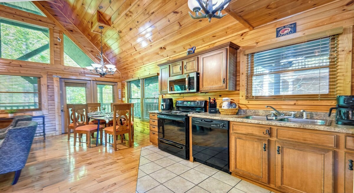 Photo 73 of Spacious cozy ideal 6 guests max 8-10 Hot tub,Game Room & AC-5 min to Gatlinburg