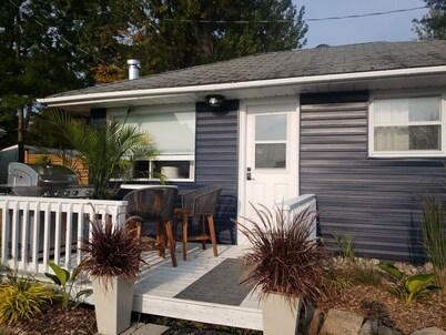 Couples Getaway Sparrow Lake Muskoka Beach House