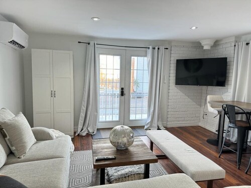 Lakefront Getaway Sparrow Lake Muskoka Beach House