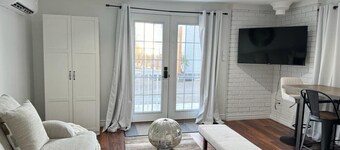 Lakefront Getaway Sparrow Lake Muskoka Beach House