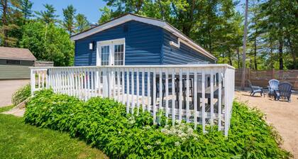 Entire Resort - Sparrow Lake