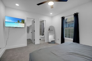 Iron/ironing board, free WiFi, bed sheets