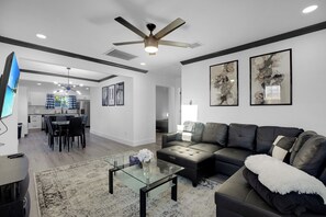 Smart TV, tenis de mesa y estéreo 