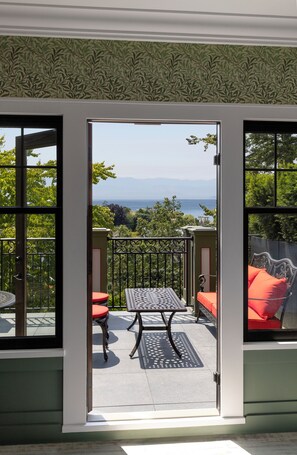 Habitación Prestigio, vista parcial al océano | Terraza o patio