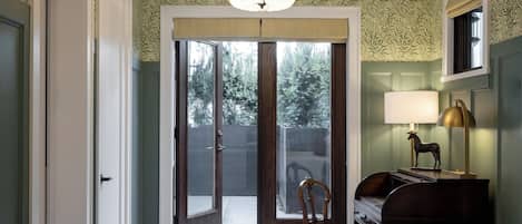 Deluxe Room, Garden View | Terrace/patio