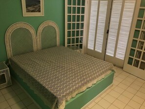 6 Schlafzimmer, Internetzugang, Bettwäsche