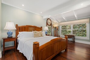 3 chambres, fer et planche à repasser, Wi-Fi gratuit, draps fournis