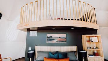 2 bedrooms, Internet, bed sheets