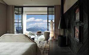 Ropa de cama de alta calidad y minibar