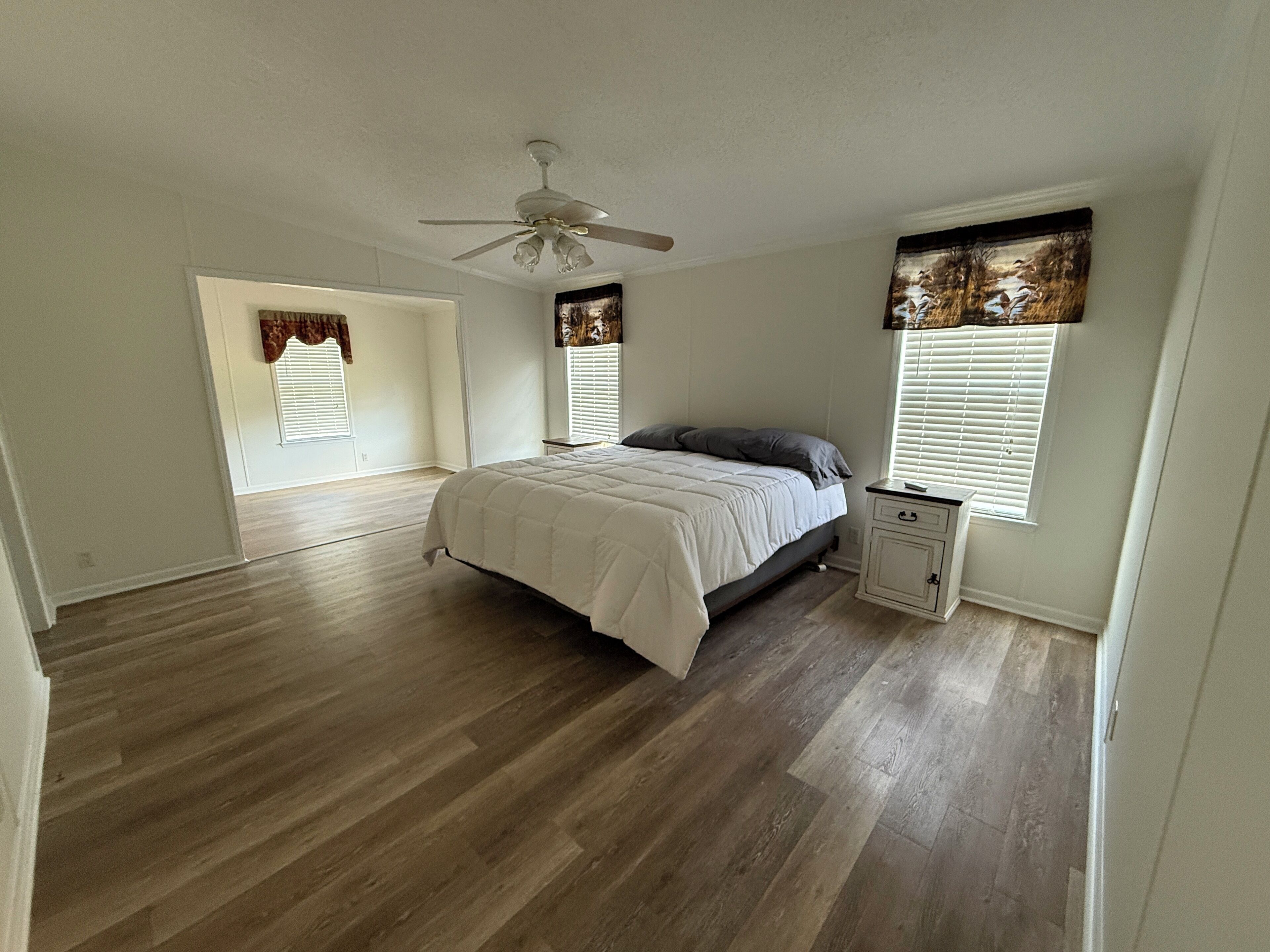 3 bedrooms, free WiFi, bed sheets