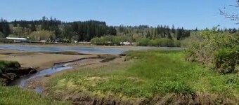 Walk to the Sound!  From Fabulous RV with AC in charming Port Orchard!