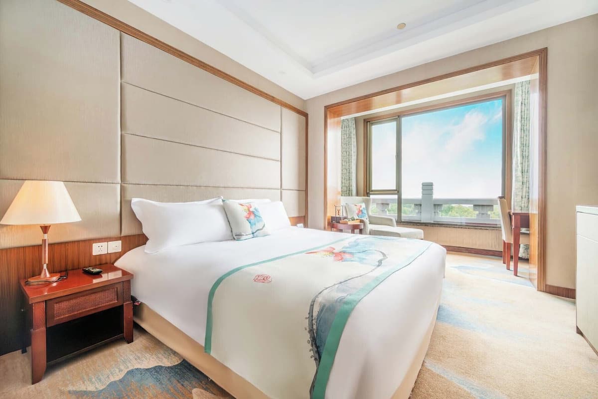 Luxury Double Room, Lake View