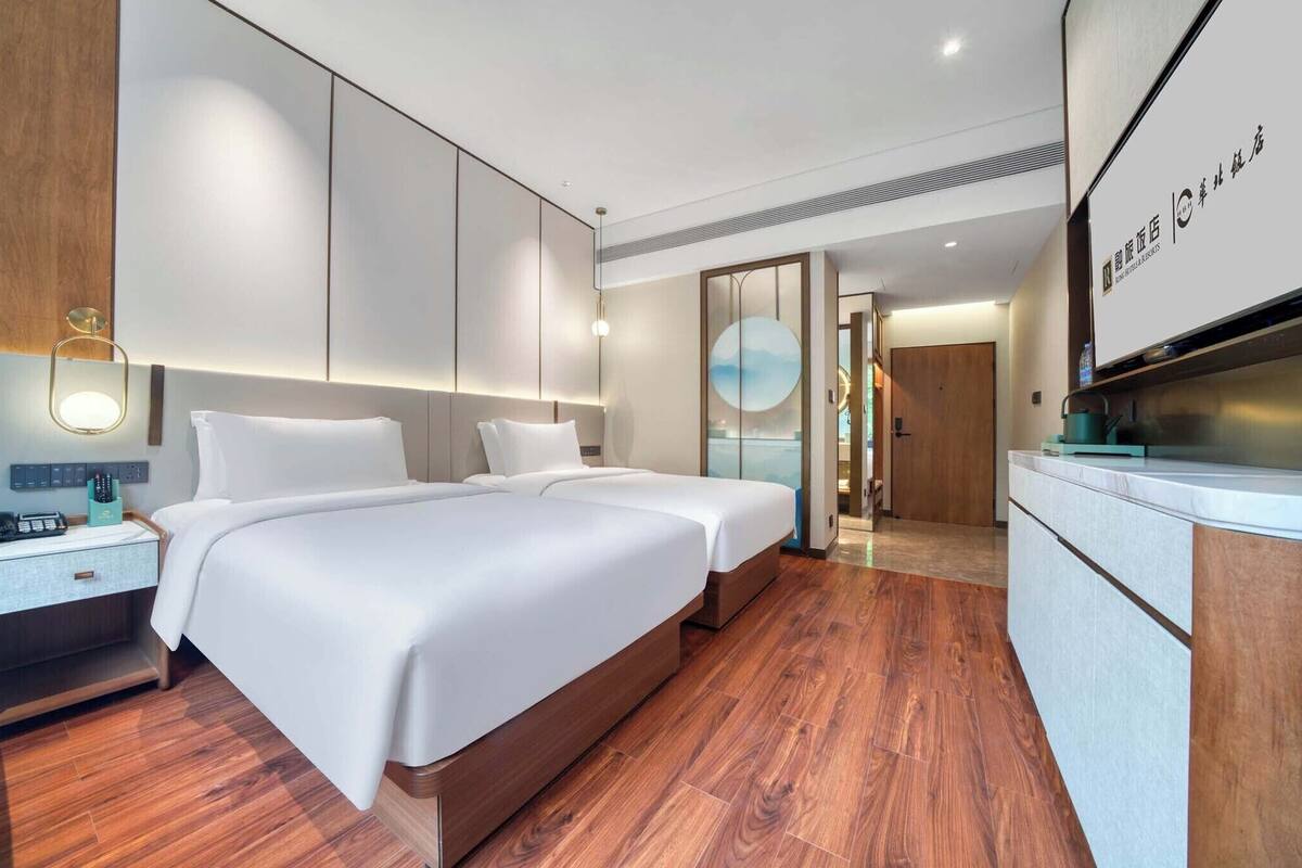 Ropa de cama de alta calidad y escritorio 
