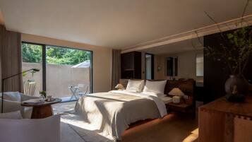 Lyxigt dubbelrum | Sängtillbehör av högsta kvalitet och gratis produkter i minibar