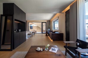 Familien-Zweibettzimmer | Hochwertige Bettwaren, kostenlose Minibar, individuell dekoriert